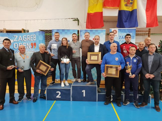 WhatsApp Image 2018-12-15 at 15.33.40