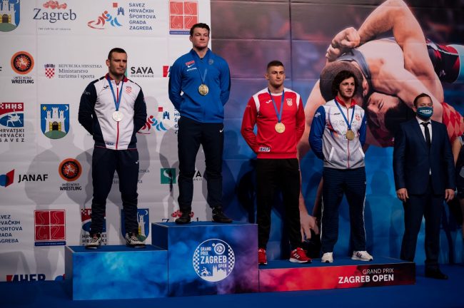 9f408914-2e04-4c44-88c2-6a416275dc87